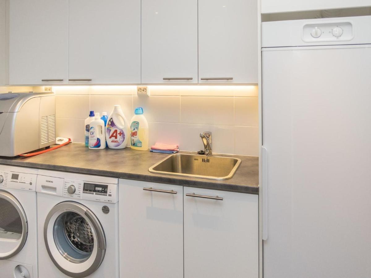Holiday Home Holy Lake Chalet By Interhome Niskala エクステリア 写真